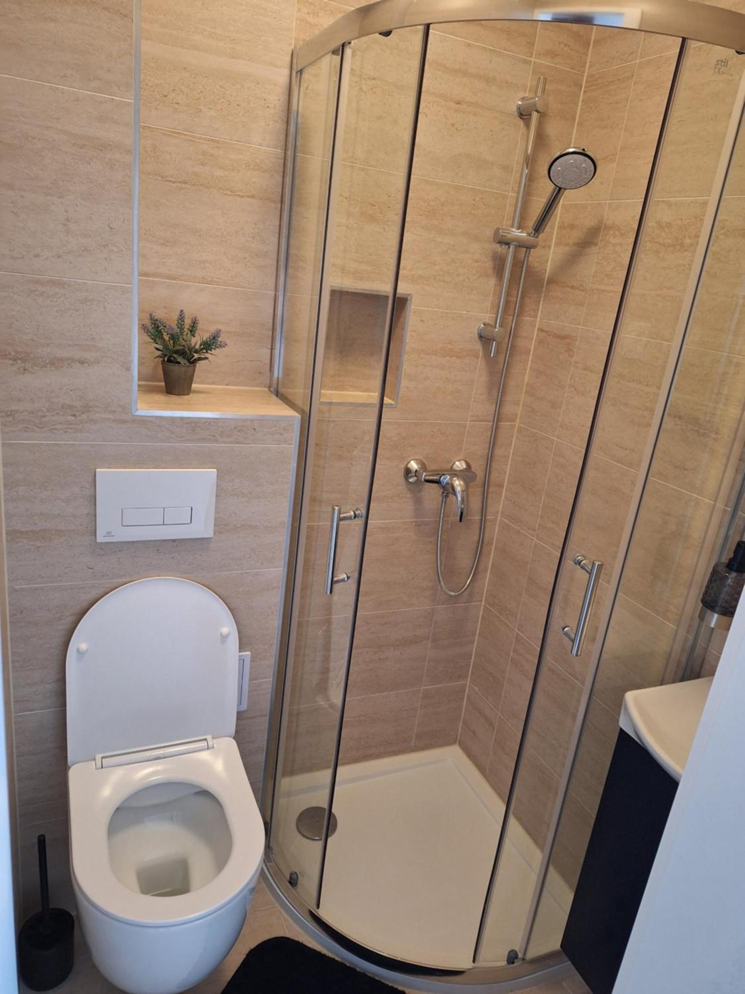 Apartments Romana Slatine Luaran gambar