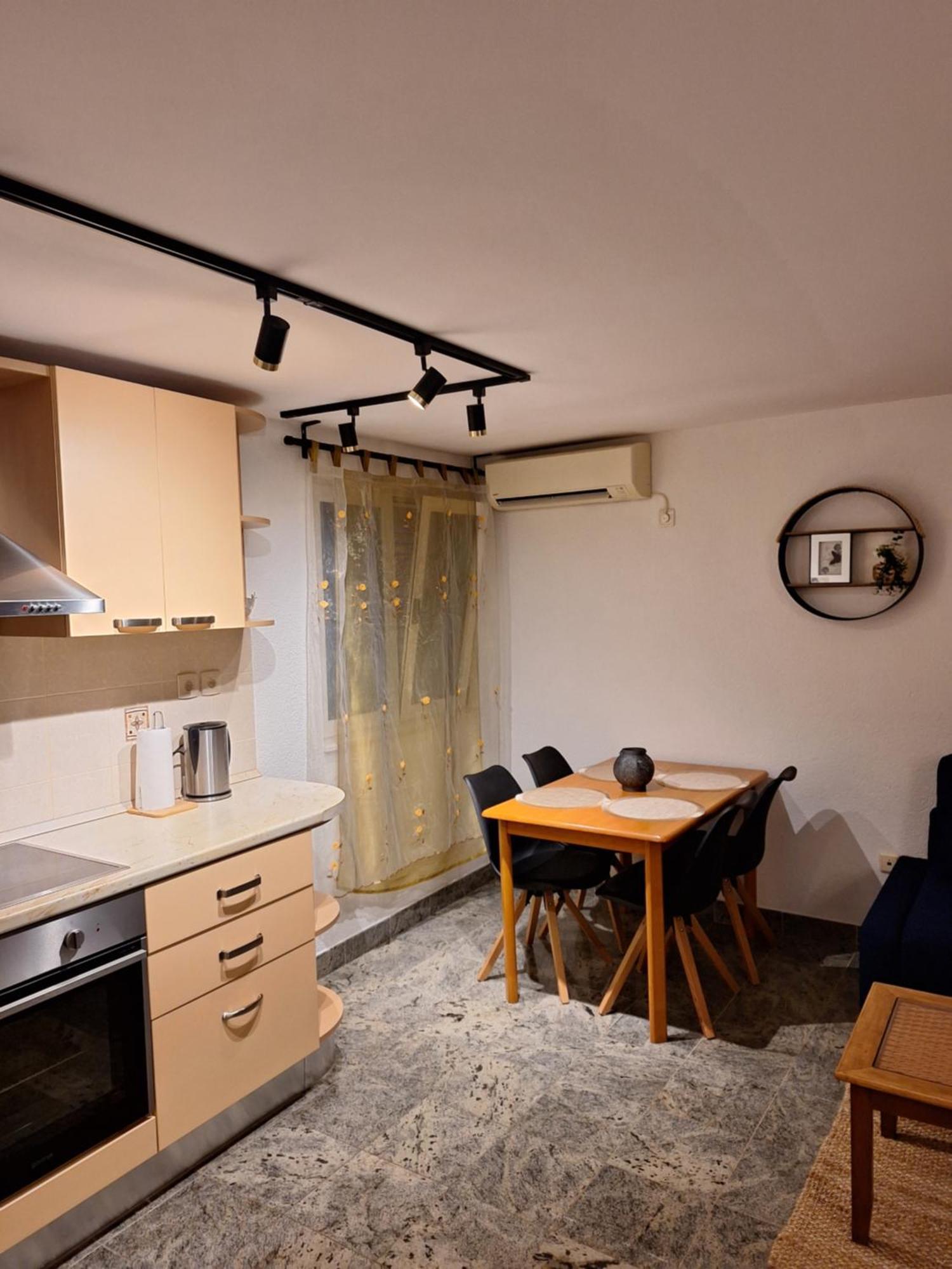 Apartments Romana Slatine Luaran gambar