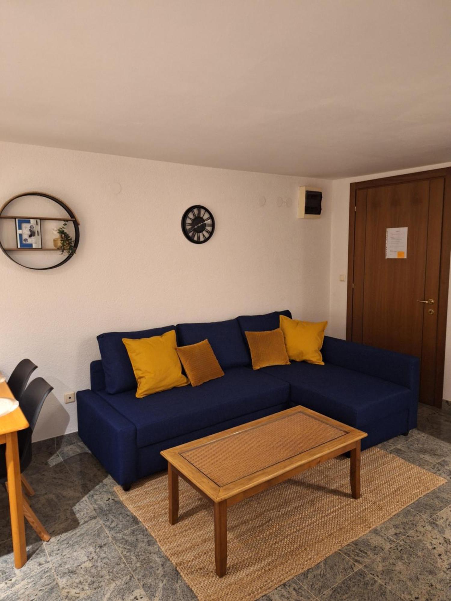 Apartments Romana Slatine Luaran gambar